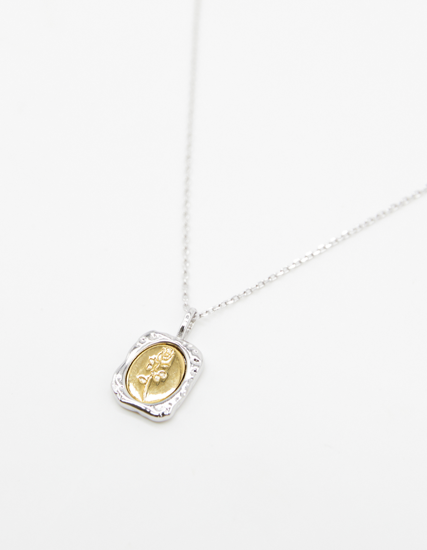 Necklace - Silver Pendant With Classic Rose - Stella + Gemma