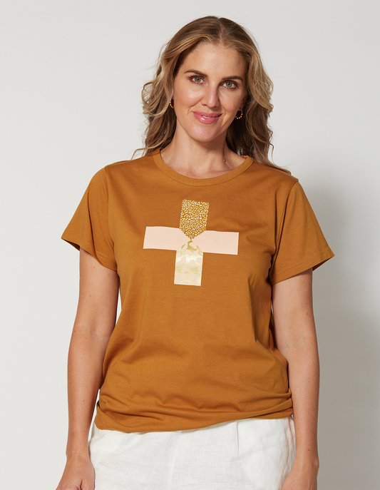 T-Shirt - Bronze Safari Cross - Stella + Gemma
