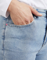 Ada Straight Leg Jean - Light Blue Wash - Elm Lifestyle