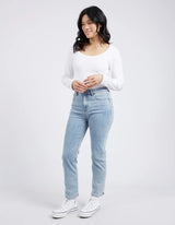 Ada Straight Leg Jean - Light Blue Wash - Elm Lifestyle