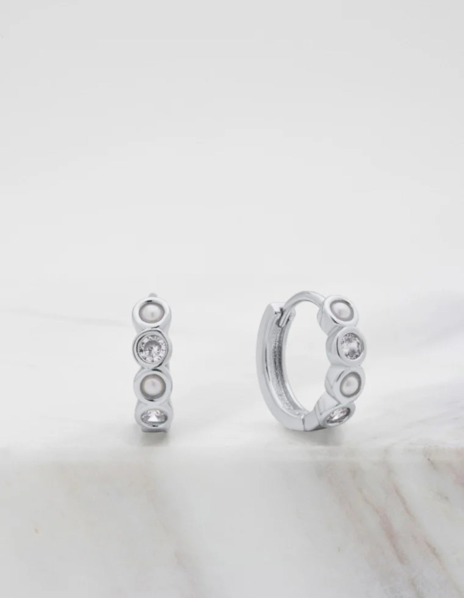 Elly Huggie - Silver - Zafino