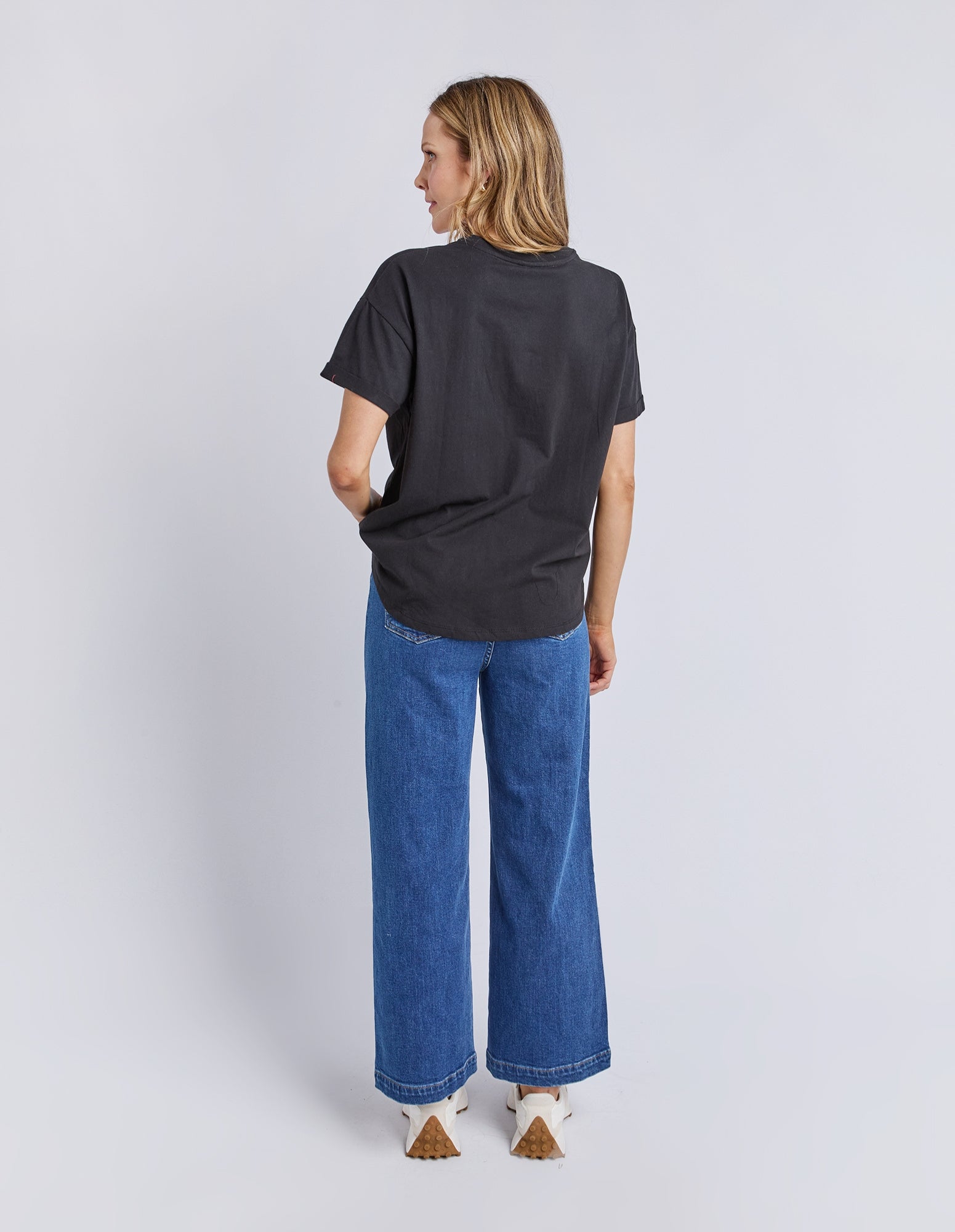 Halli S/S Tee - Elm Lifestyle