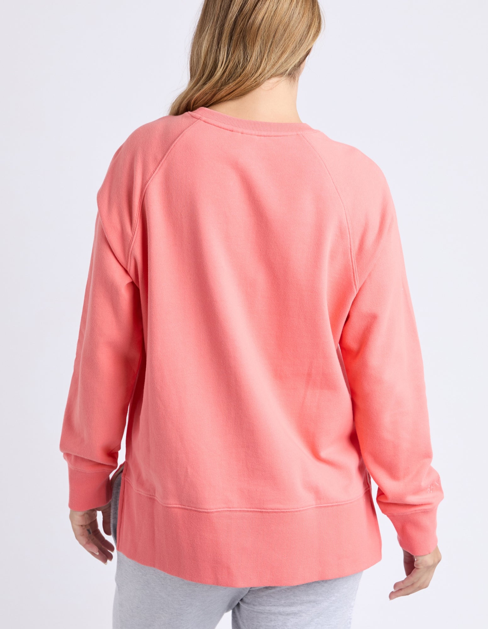 Melbourne Crew - Elm Lifestyle