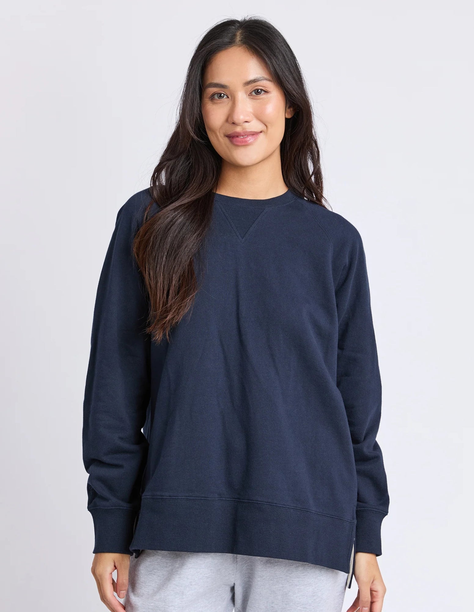 Melbourne Crew - Elm Lifestyle