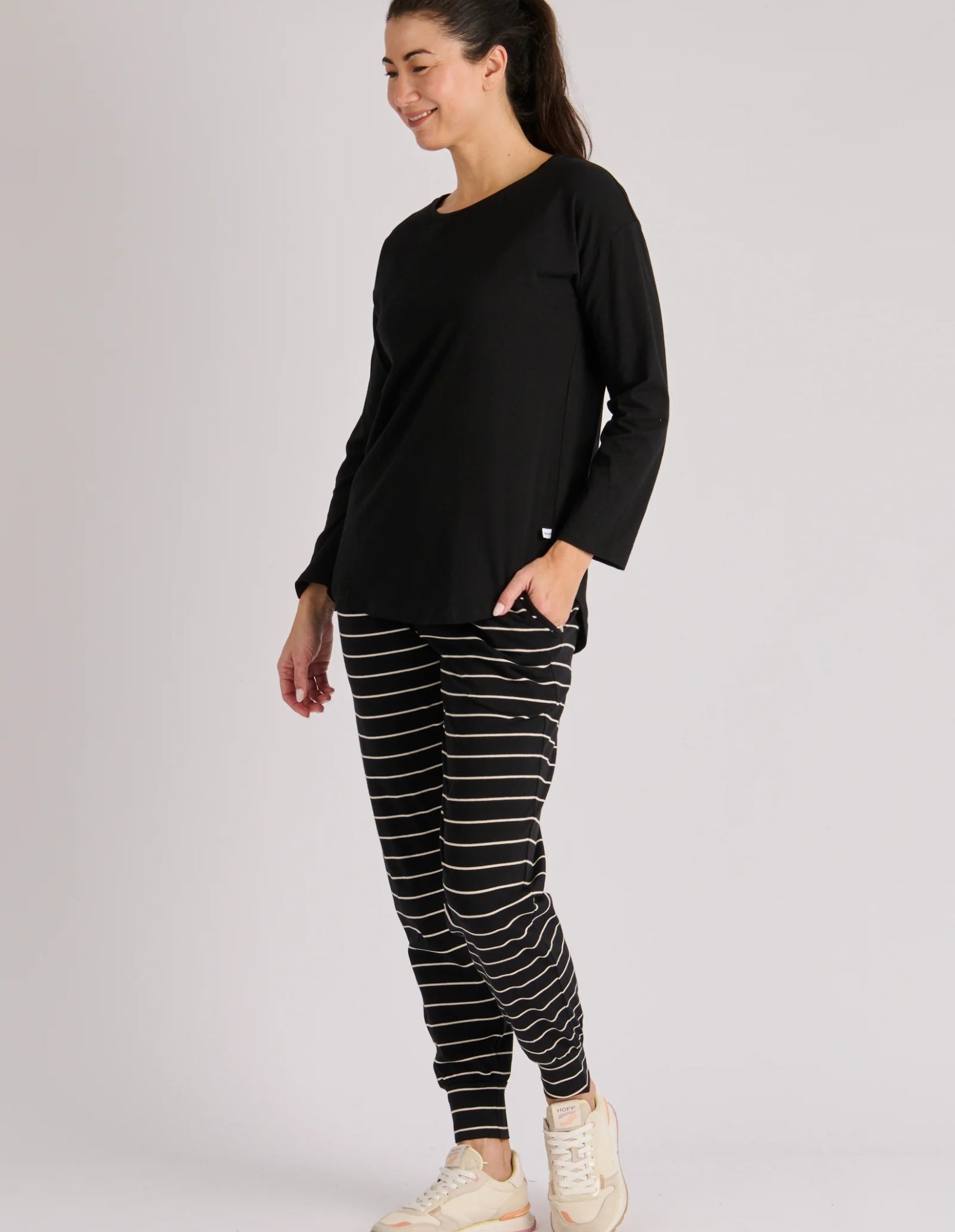 Scoop Hem Long Sleeve Tee - One Ten Willow - FUDGE Gifts Home Lifestyle