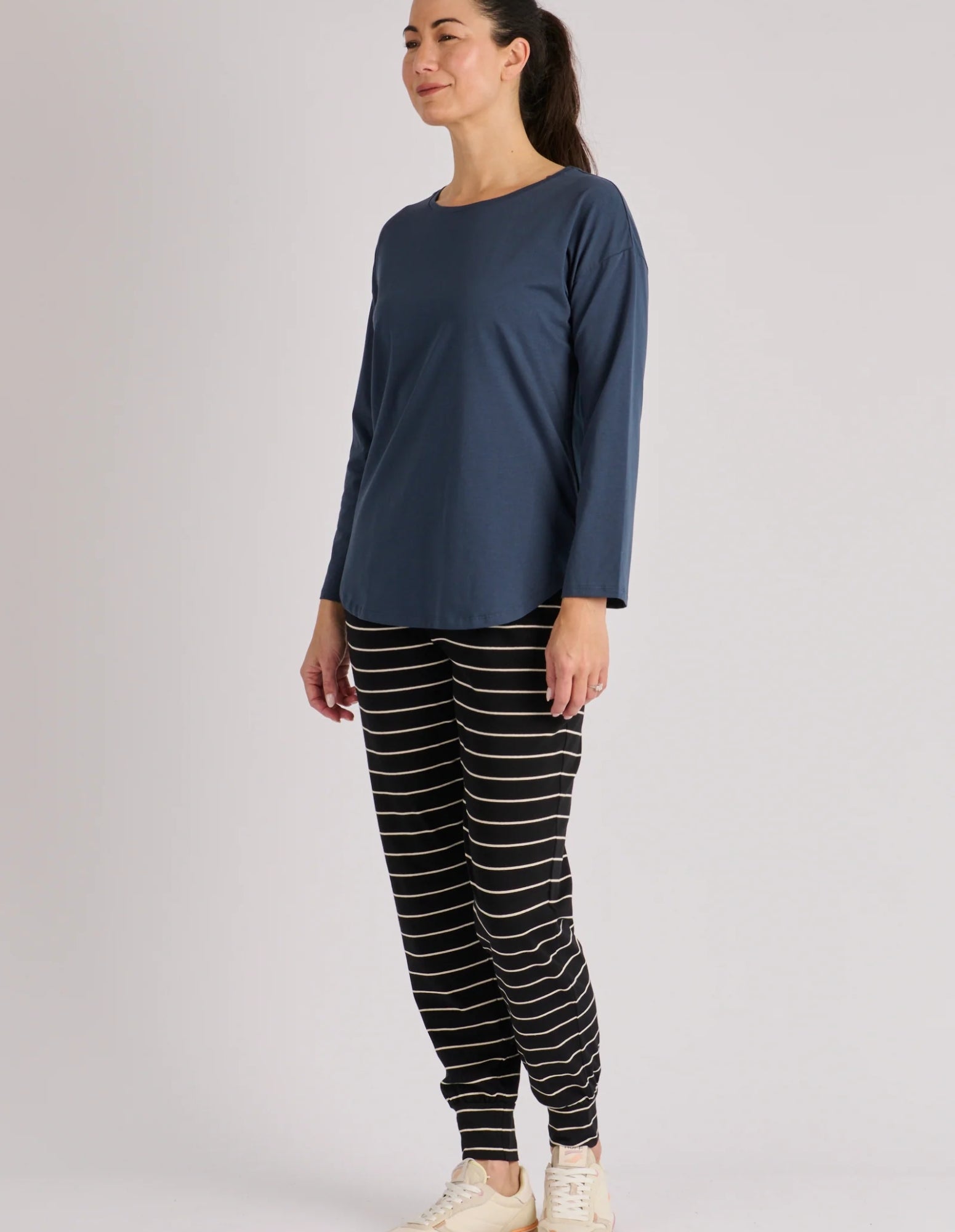 Scoop Hem Long Sleeve Tee - One Ten Willow - FUDGE Gifts Home Lifestyle