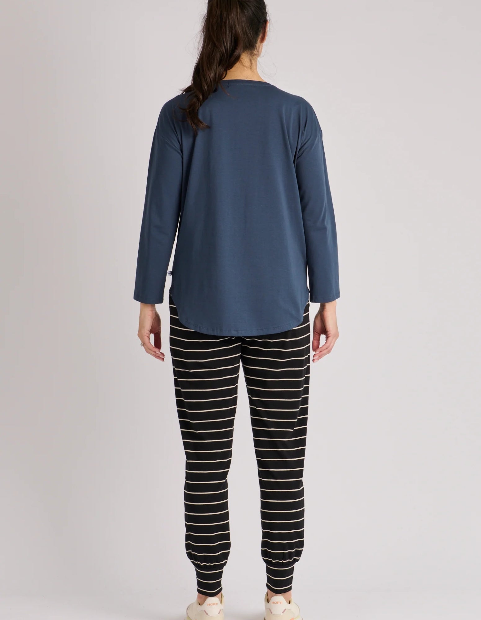 Scoop Hem Long Sleeve Tee - One Ten Willow - FUDGE Gifts Home Lifestyle