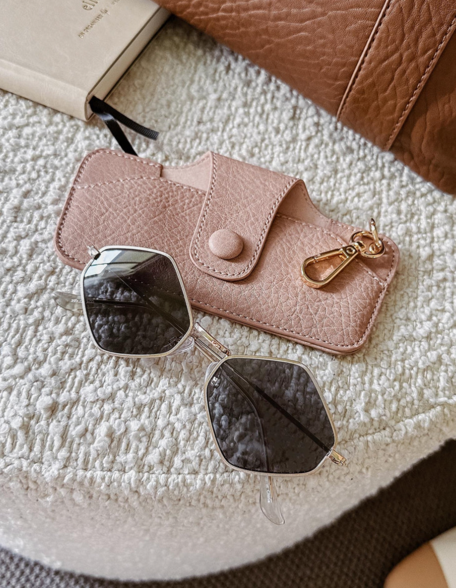 Skittle Sunglasses Case - Blush - Louenhide