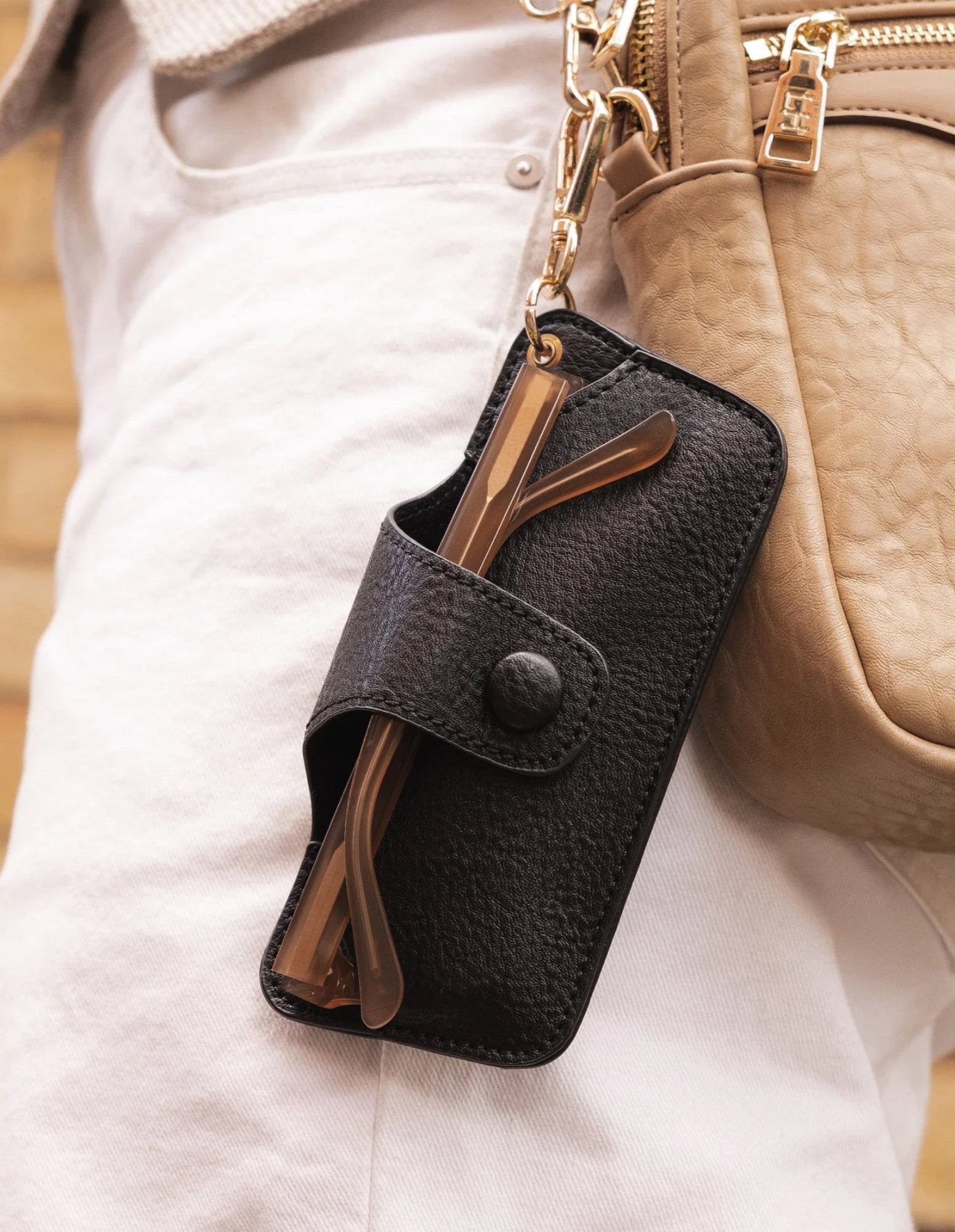 Skittle Sunglasses Case - Black - Louenhide